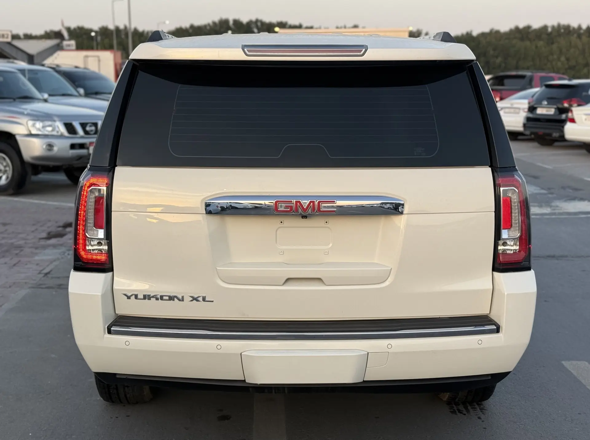 جي أم سي يوكون 2015 6.2L