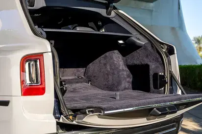 Rolls-Royce Cullinan 2023 6.75L