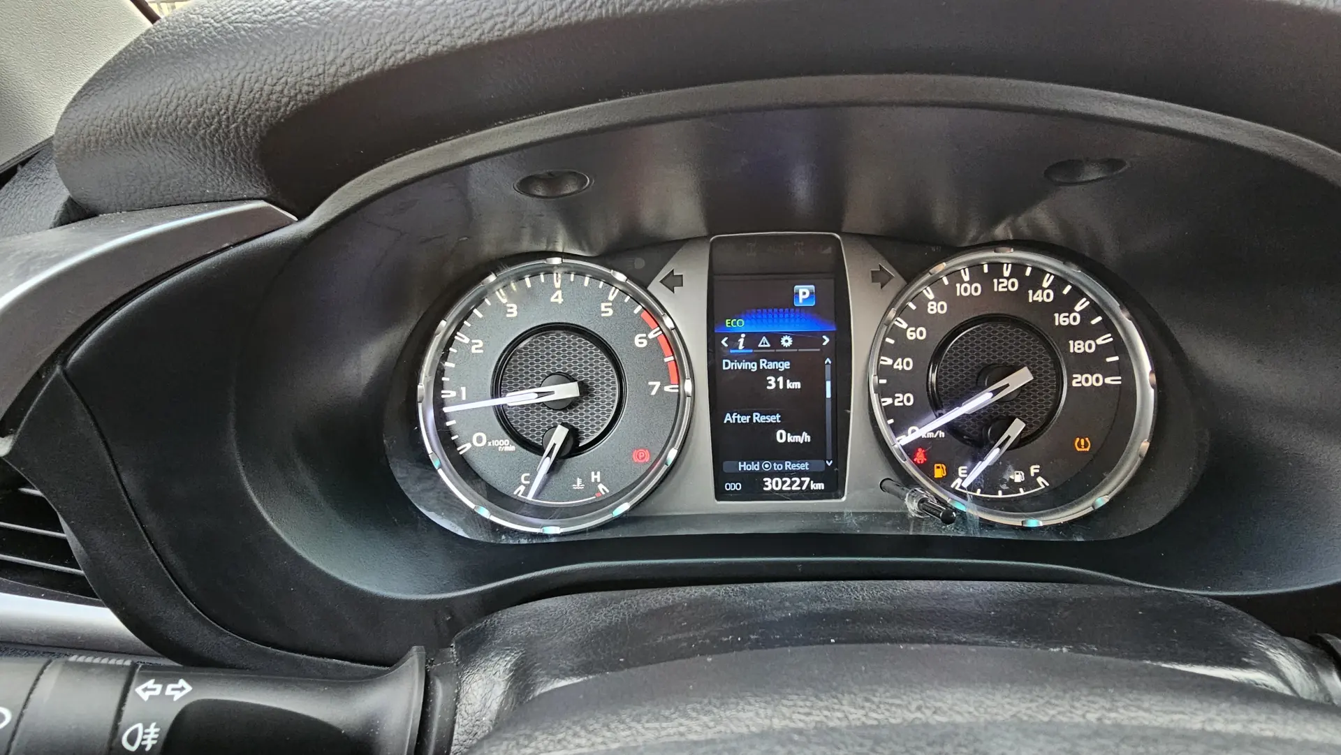 تويوتا هيلوكس 2024