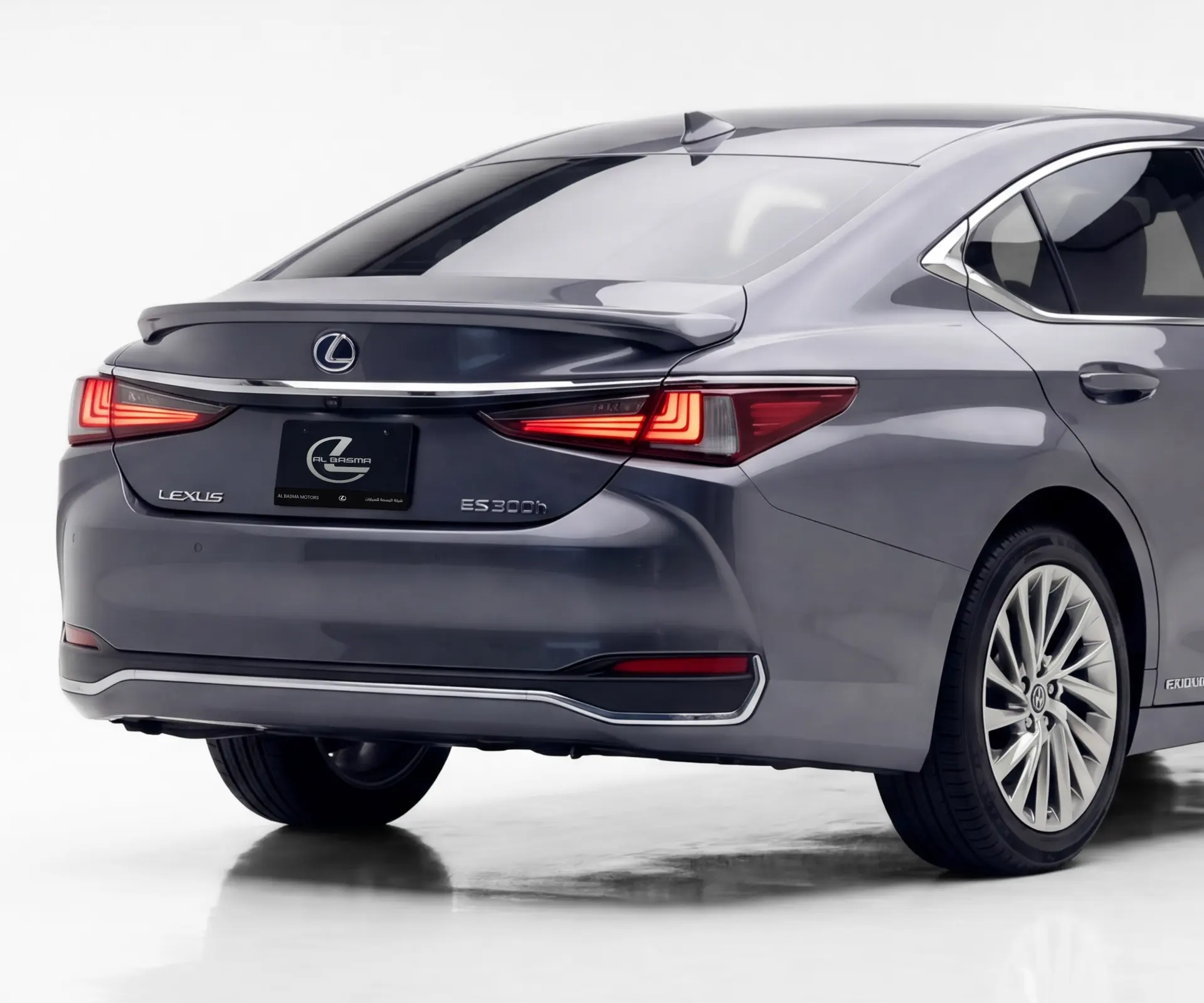 Lexus ES 2020
