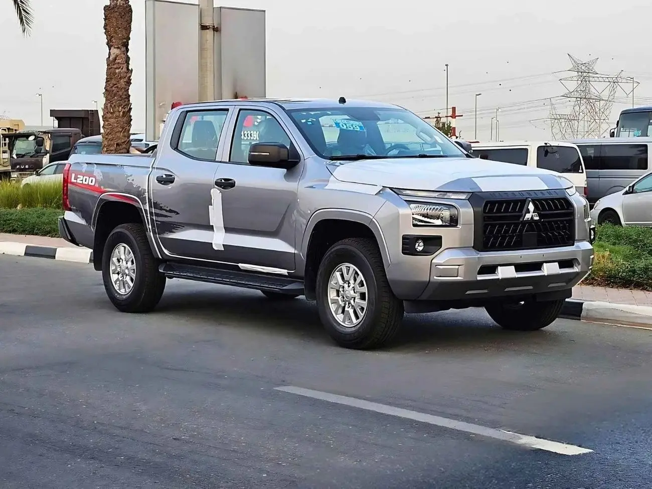 ميتسوبيشي L200 2024 2.4L