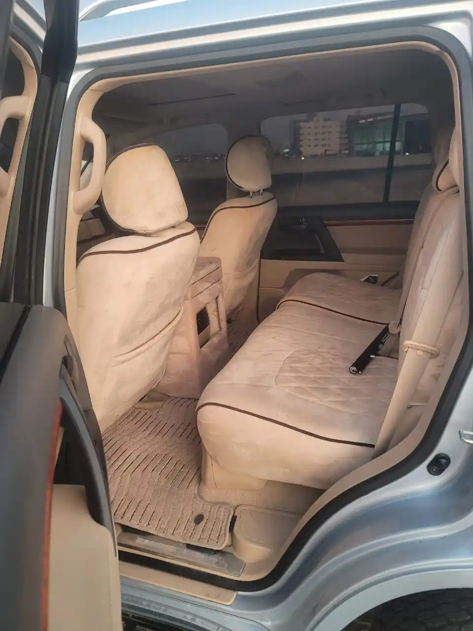 Toyota Land Cruiser 2012 5.7L