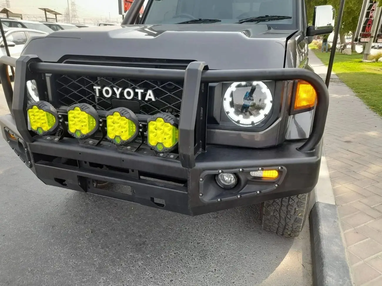 Toyota Land Cruiser Pick Up 2024 4.5L