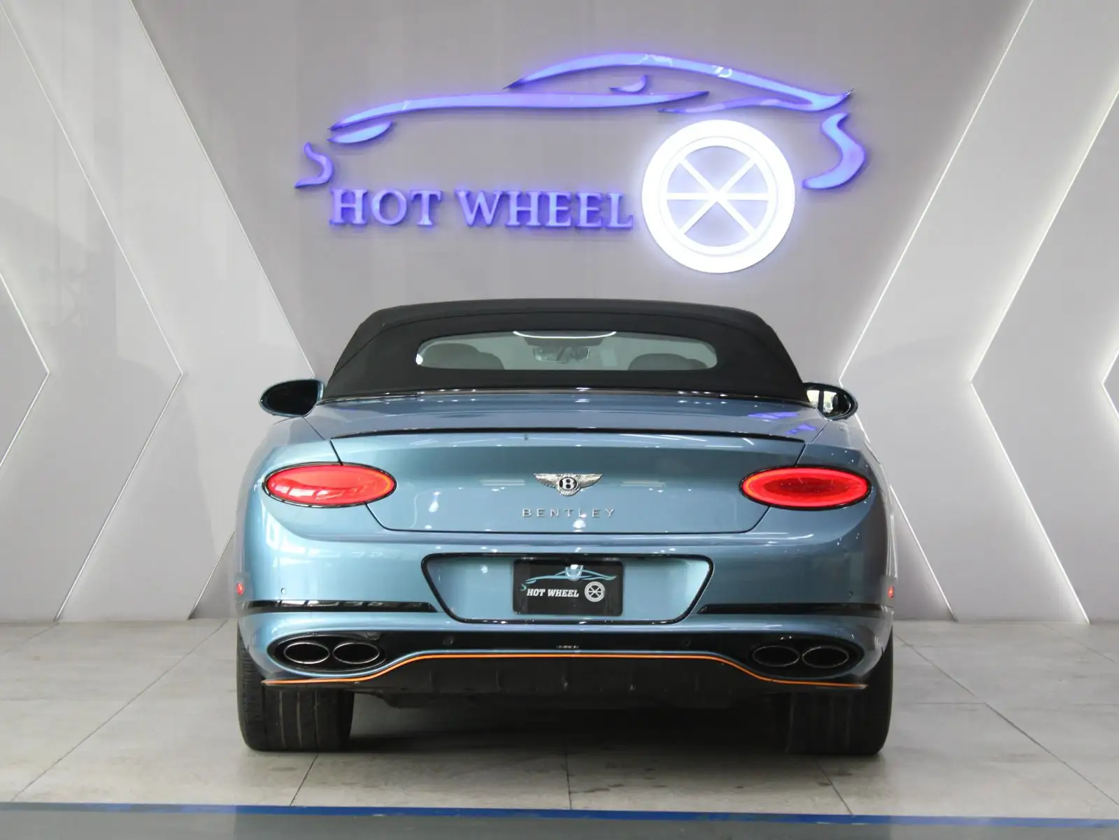 بنتلي كونتيننتال جي تي 2023 6L