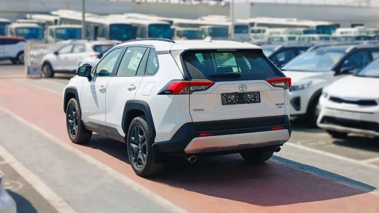 Toyota RAV4 2025 2.5L