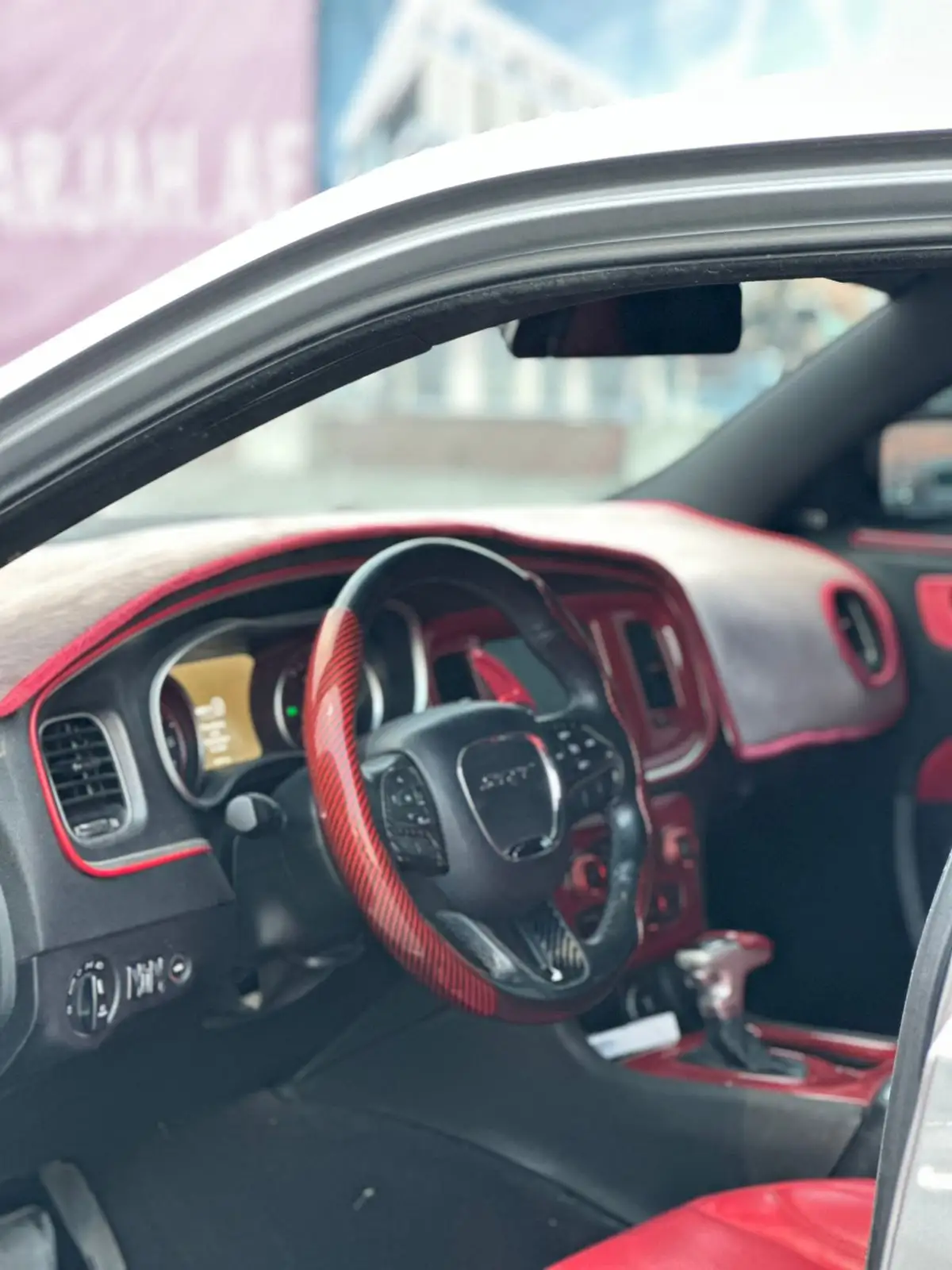 دودج تشارجر 2017