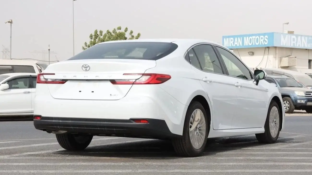 Toyota Camry HEV 2025 2.5L