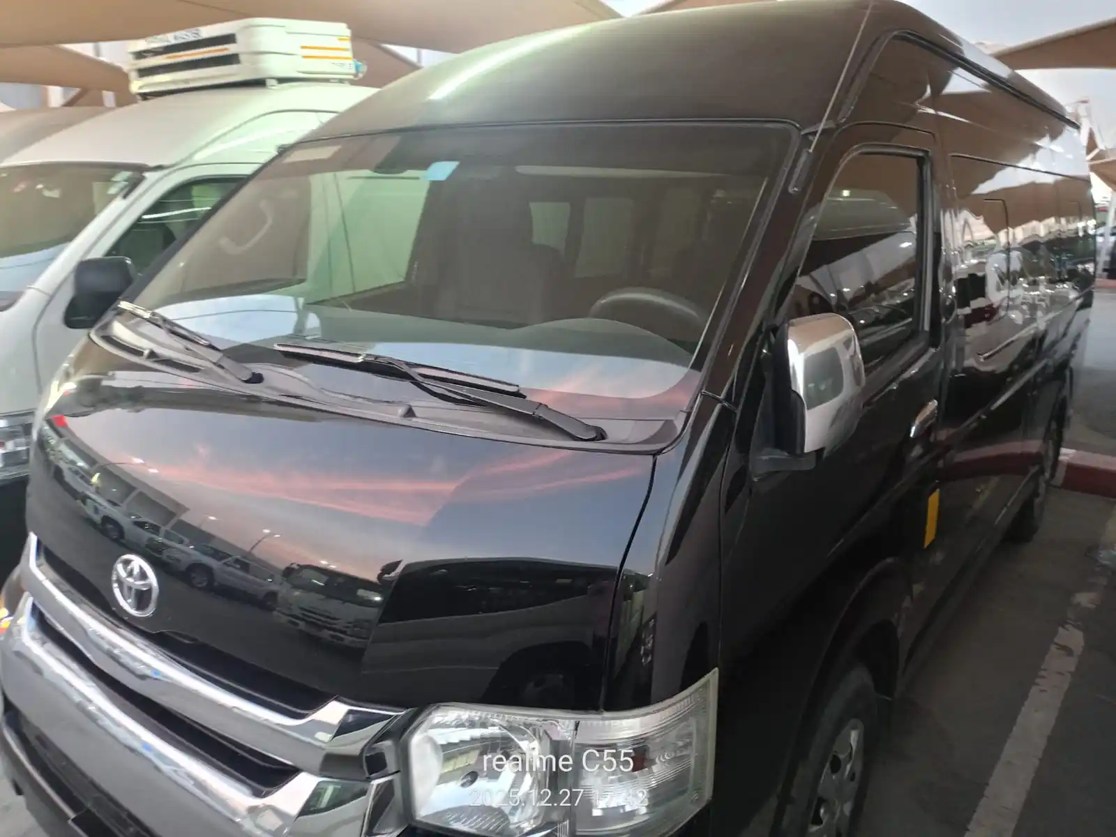 Toyota Hiace 2015