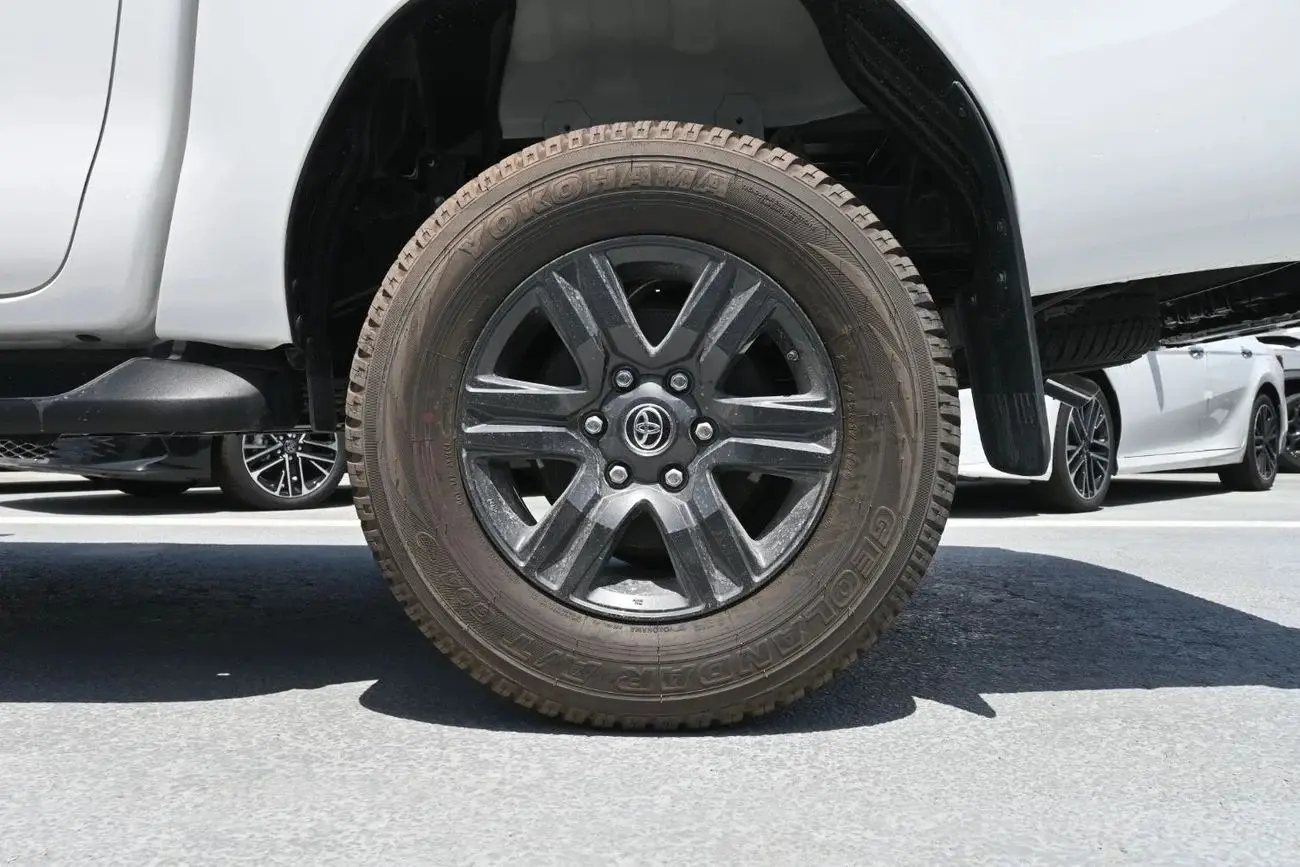 Toyota Hilux 2025 2.7L