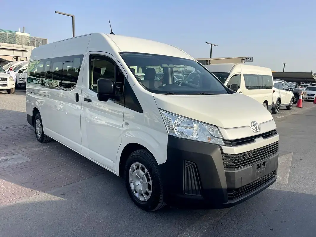 Toyota Hiace 2021 3.5L