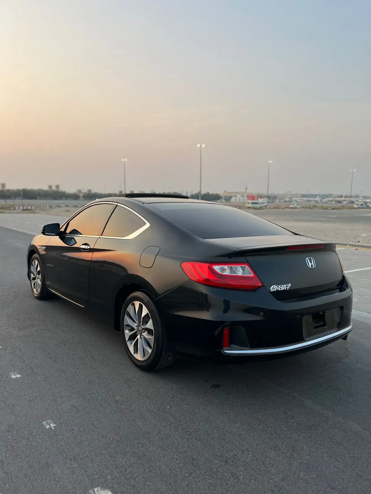 Honda Accord 2015 0.8L