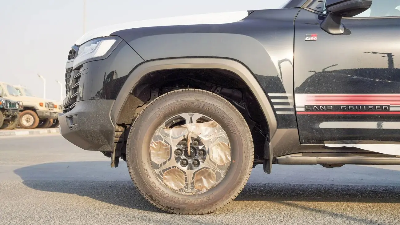 تويوتا لاند كروزر 2025 3.5L