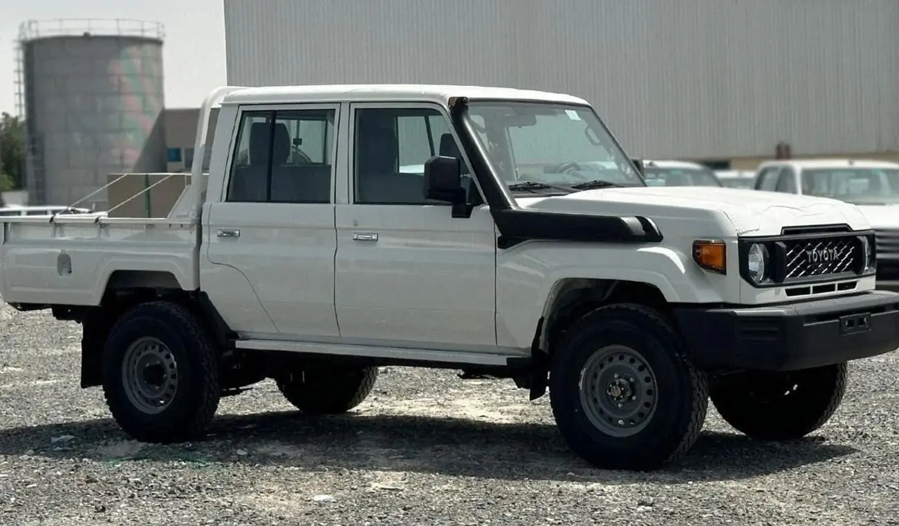 Toyota Land Cruiser Pick Up 2024 4.2L