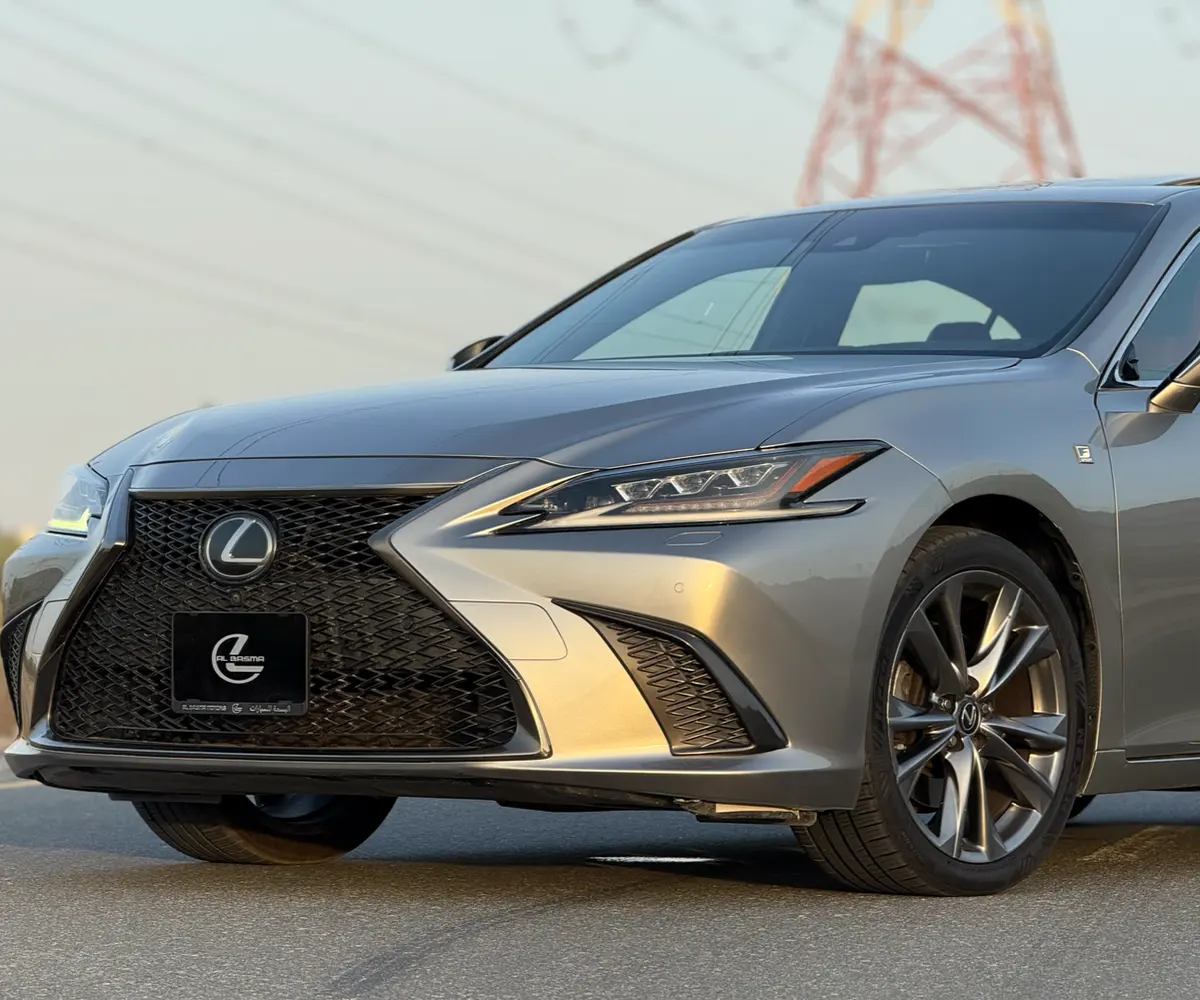Lexus ES 2019