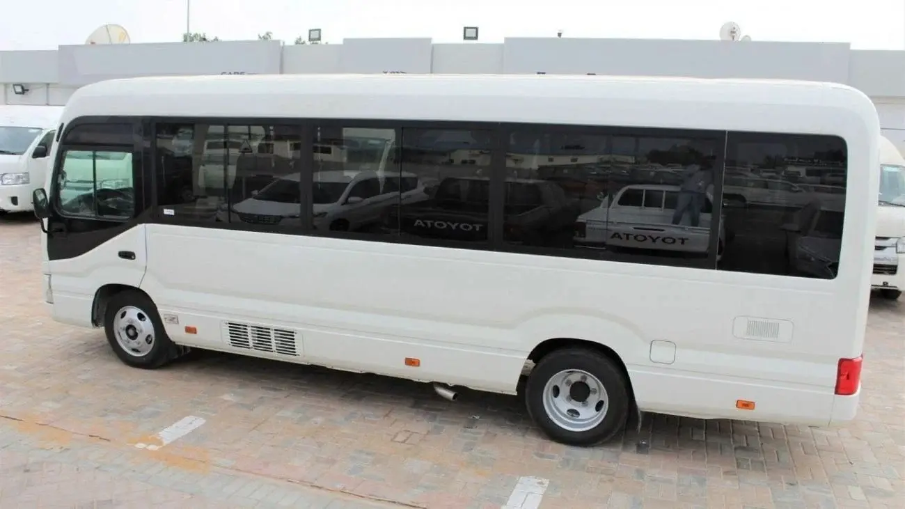 تويوتا كوستر 2023 4.2L