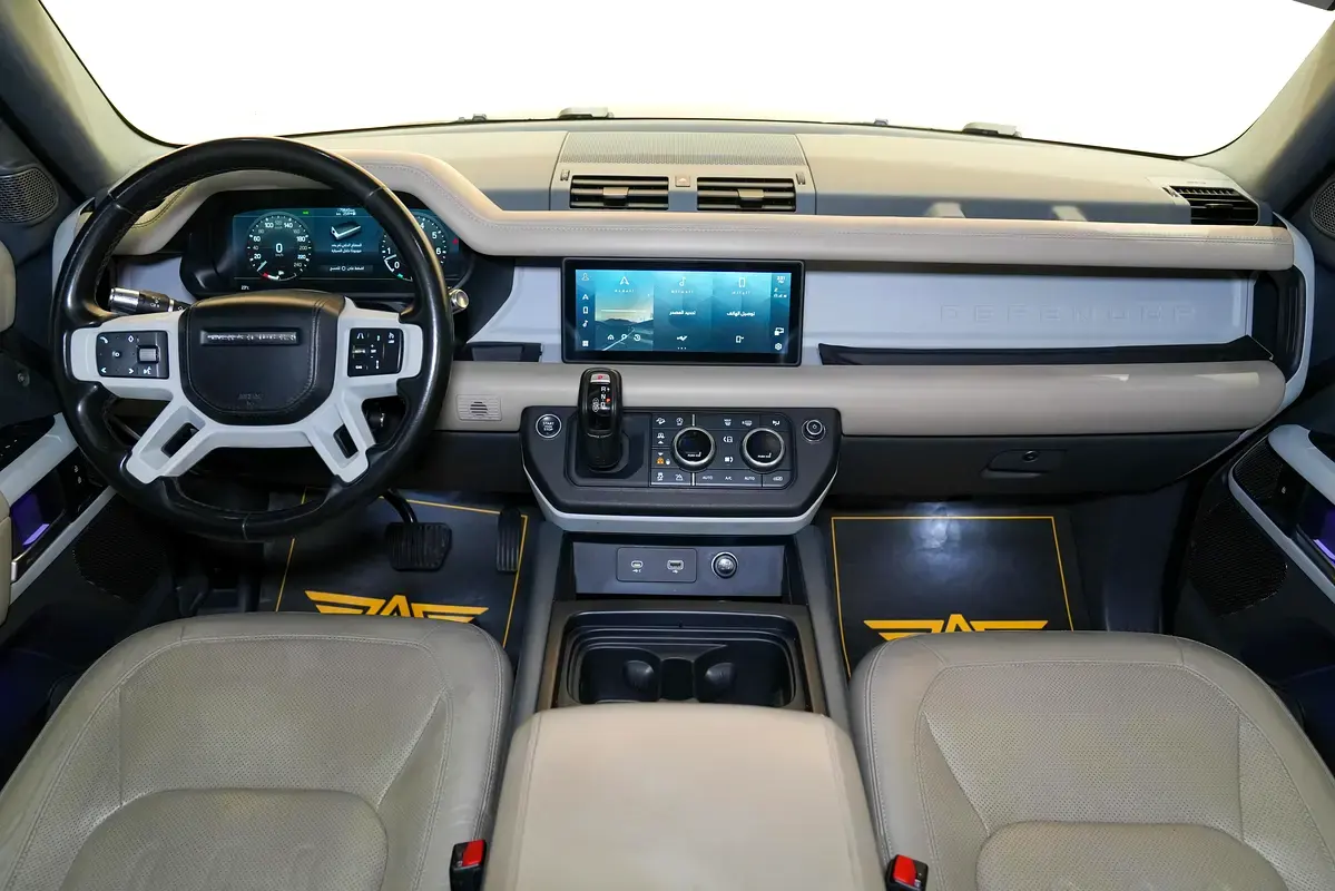 Land Rover Defender 2022