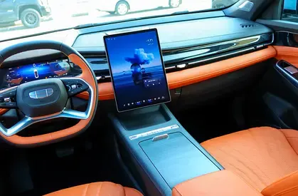 Geely Preface 2025 2L