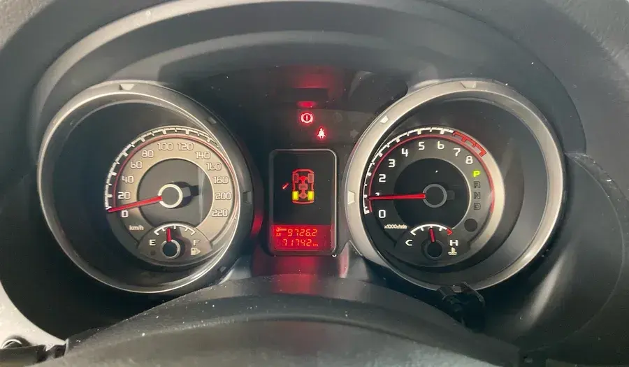 Mitsubishi Pajero 2020