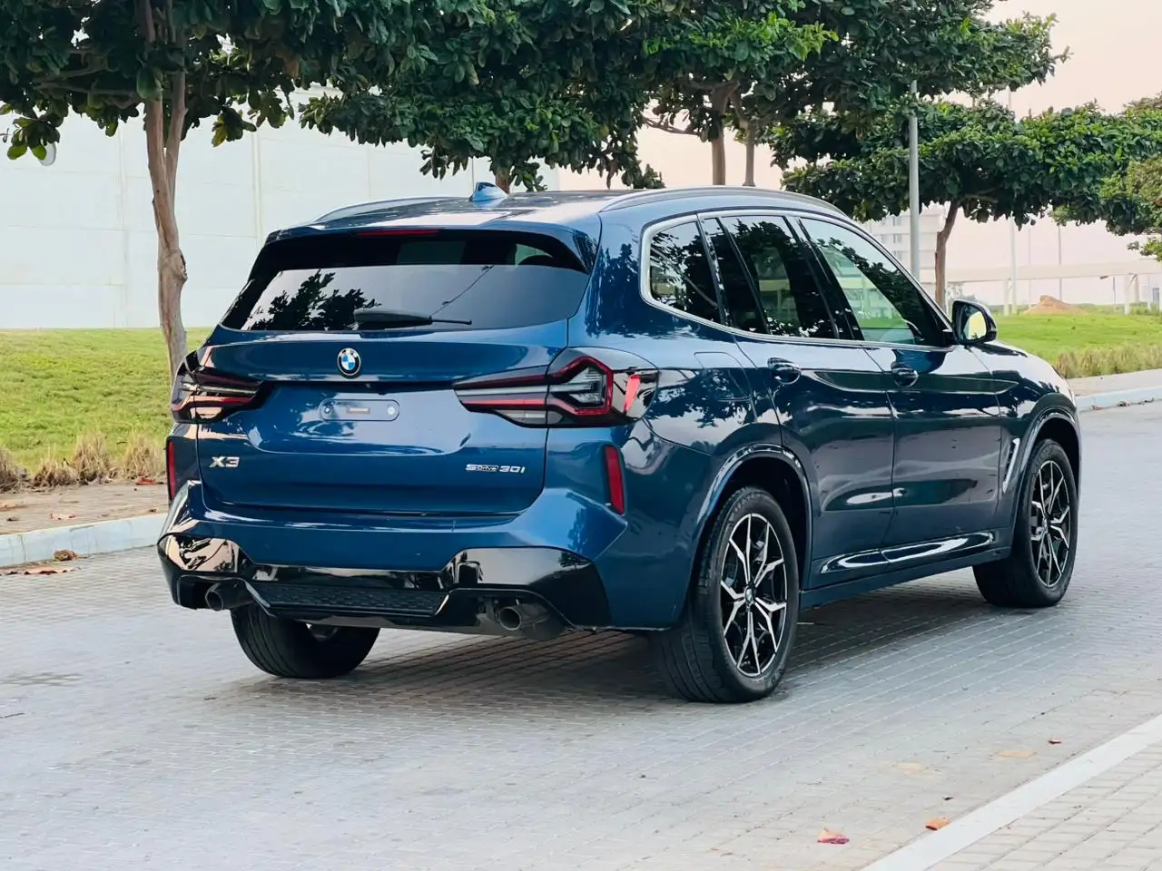 بي أم دبليو X3 2021