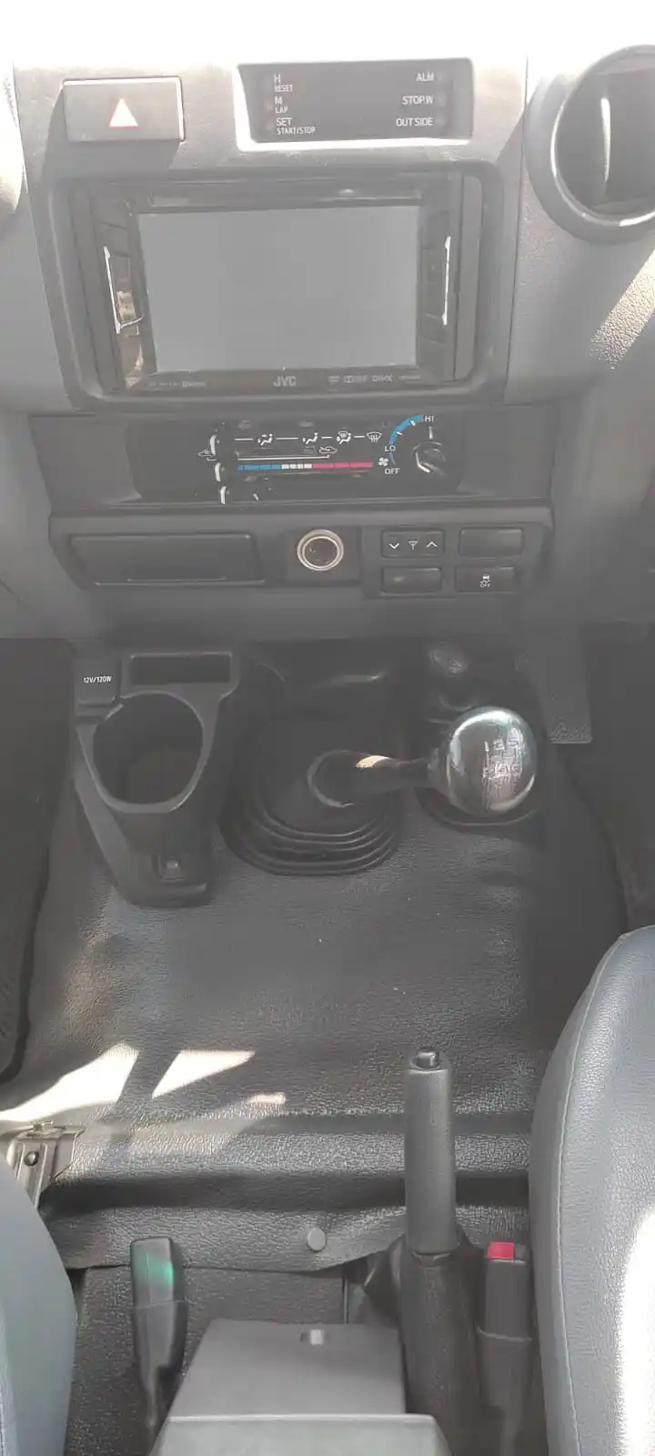 تويوتا لاند كروزر بيك آب 2018 4.5L