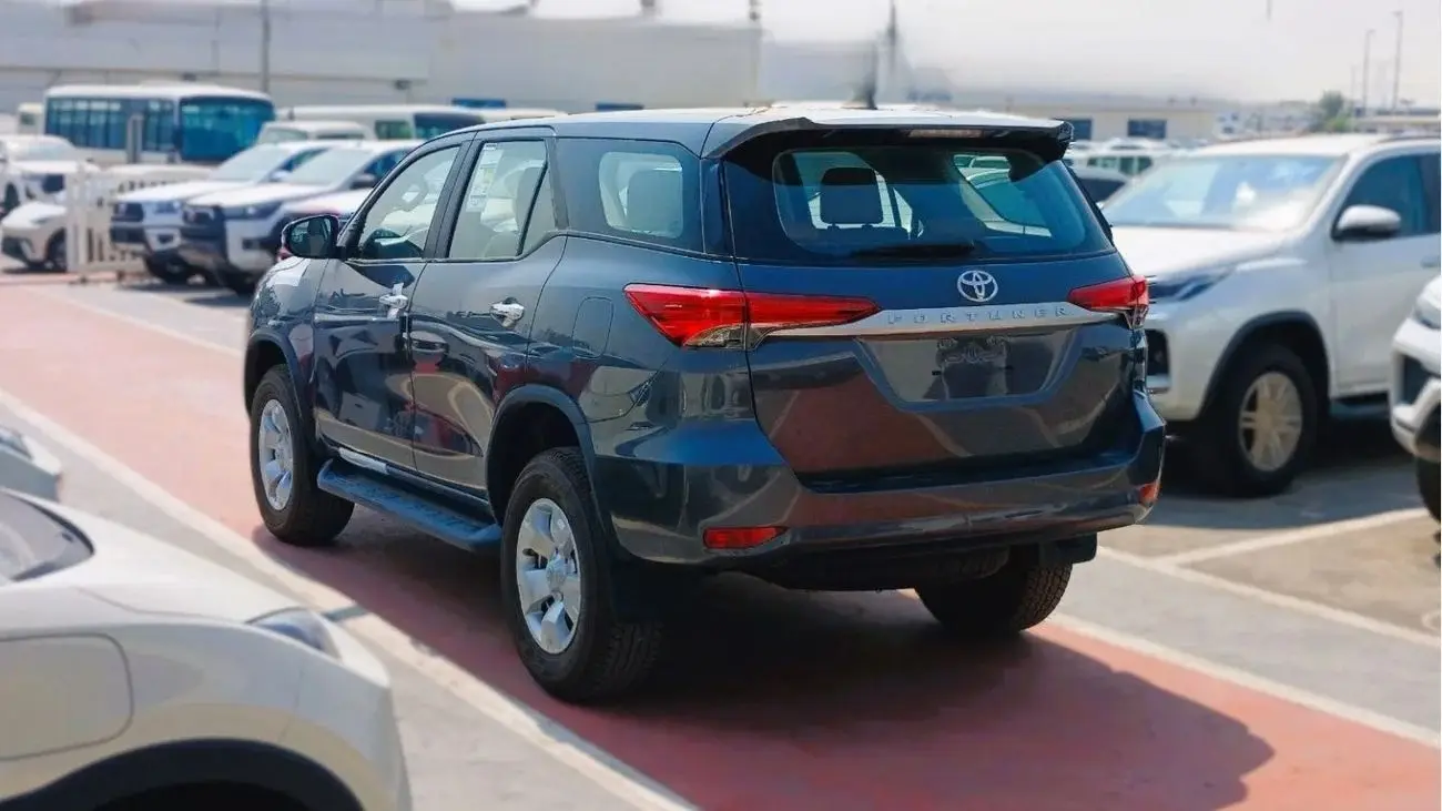 تويوتا فورتونر 2024 2.4L