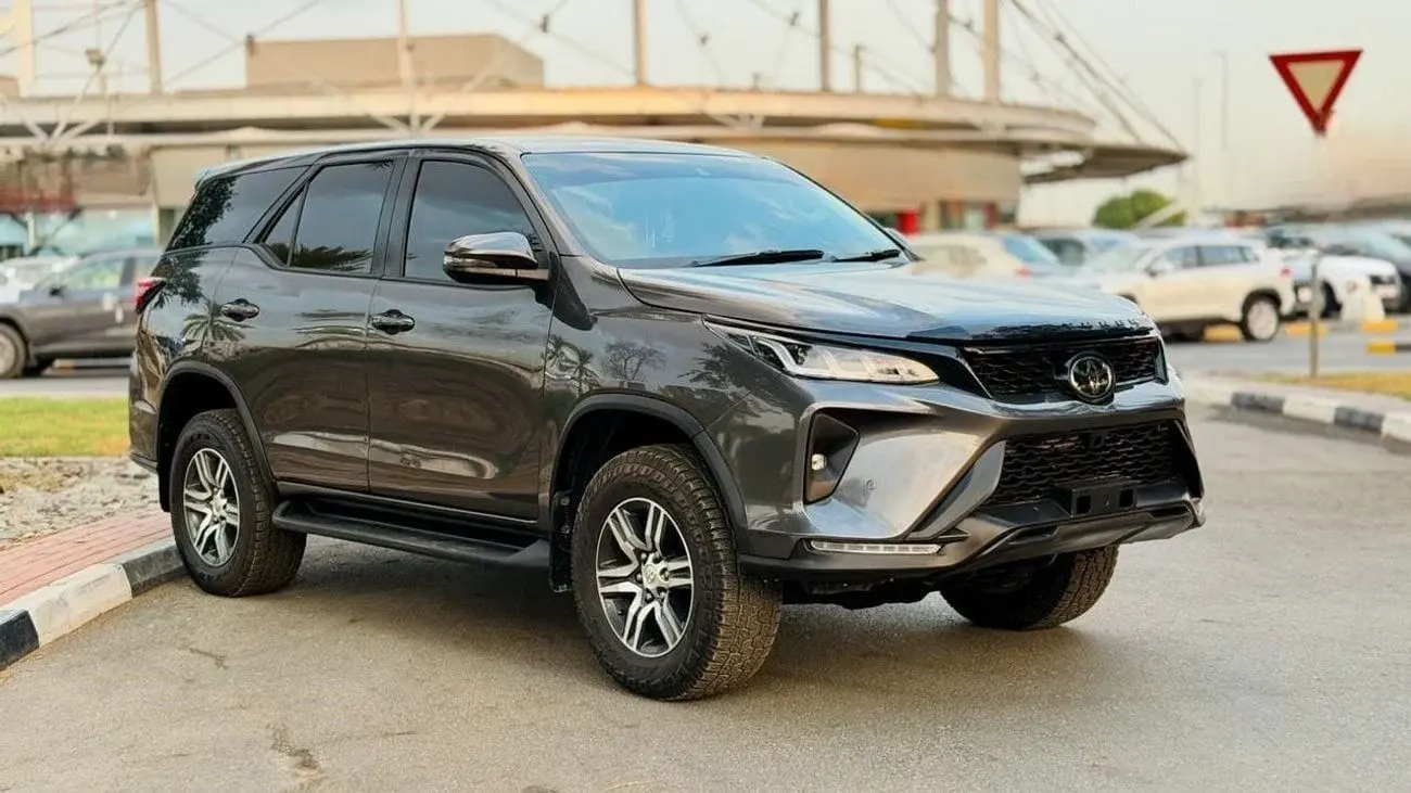تويوتا فورتونر 2021 2.8L