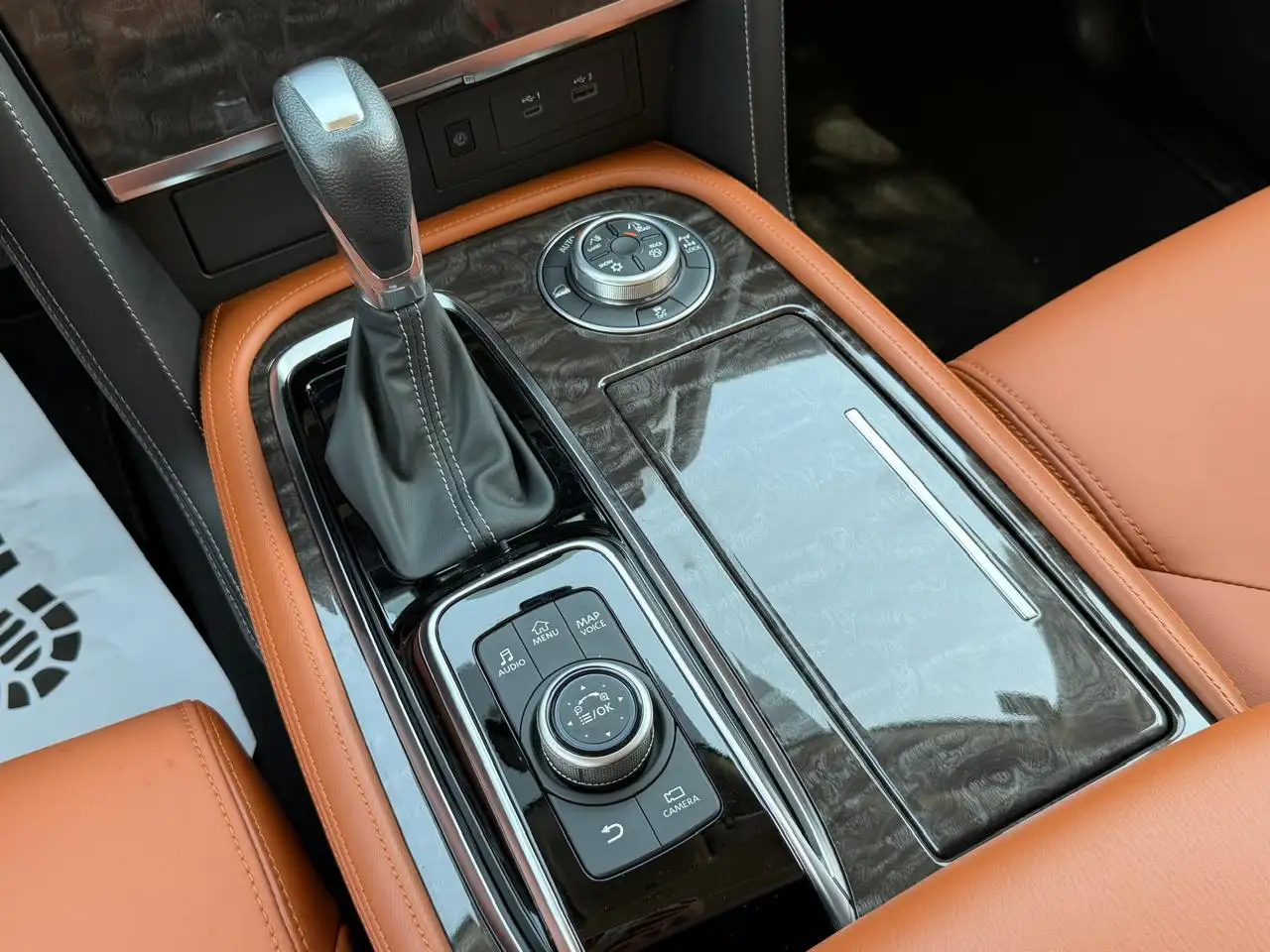 نيسان باترول 2024 5.6L