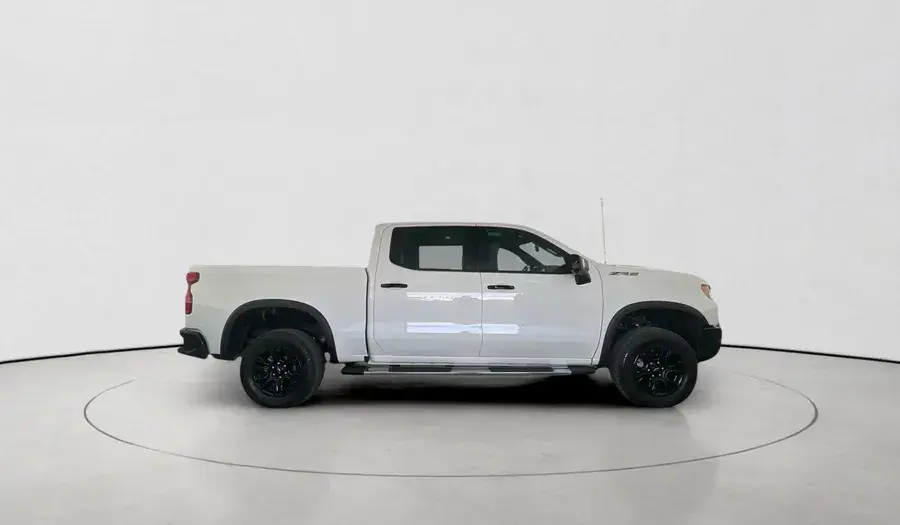 Chevrolet Silverado LD 2022 undefinedL