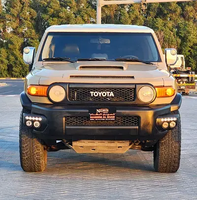 تويوتا اف جي كروزر 2013