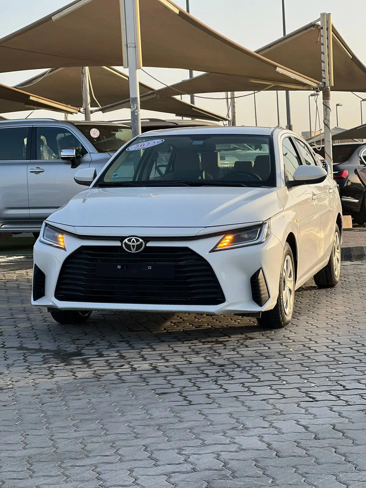 Toyota Yaris Sedan 2023 1.3L