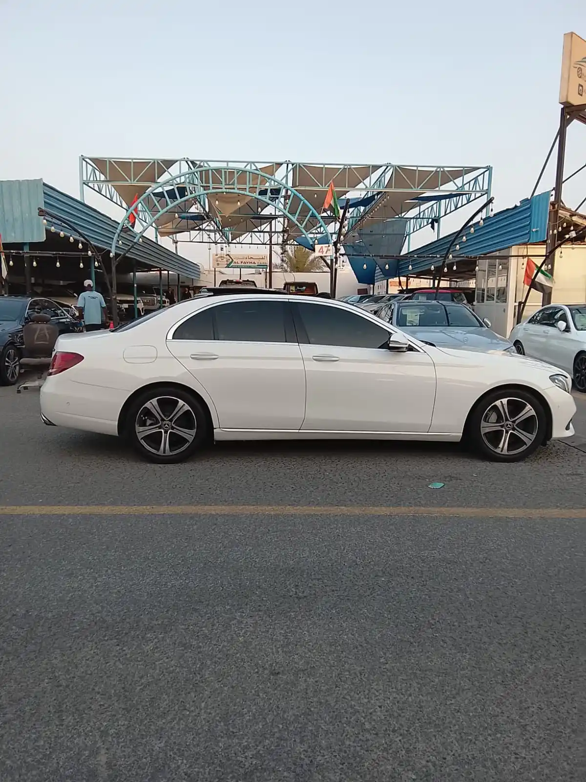 مرسيدس بنز E Class 2019 2L