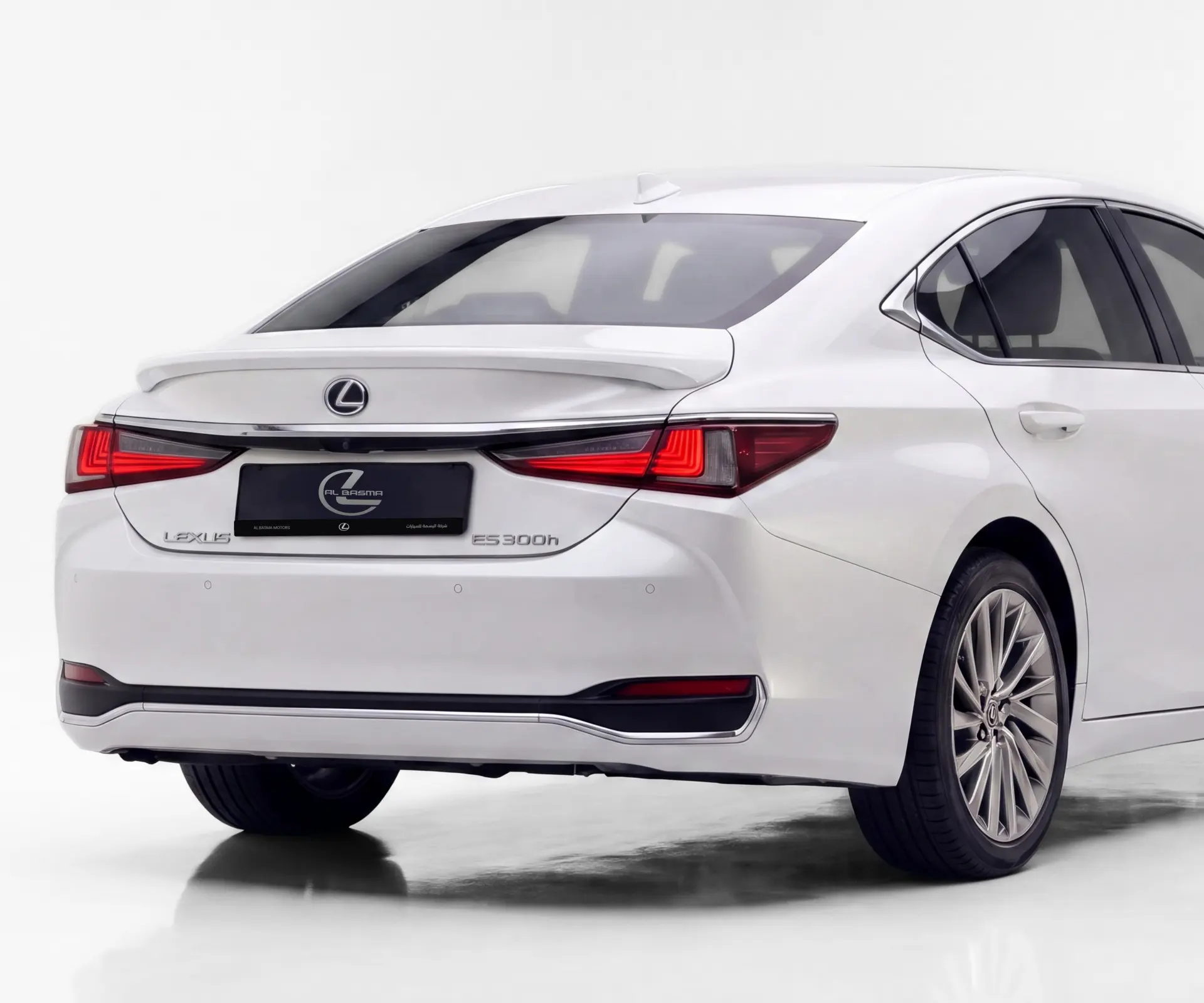 Lexus ES 2023