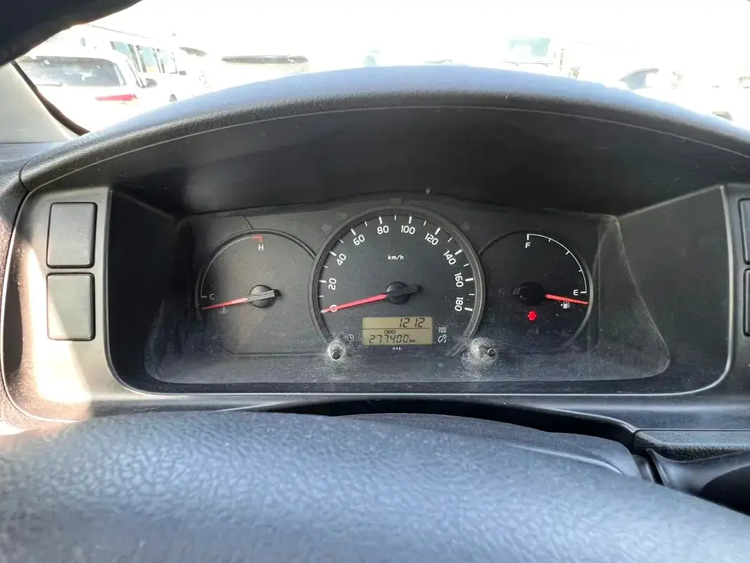 Toyota Hiace 2014 2.5L