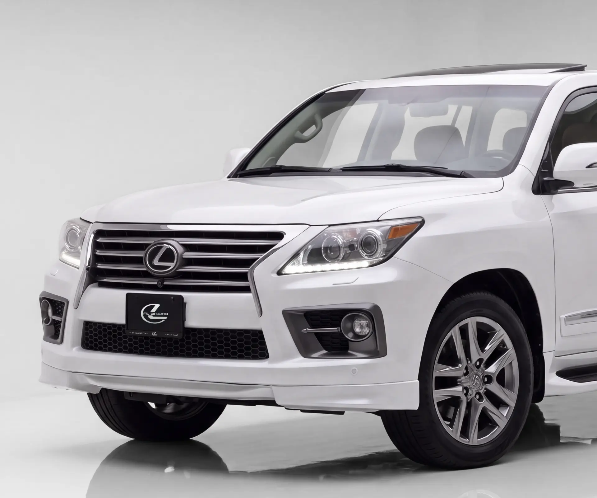 Lexus LX 2014