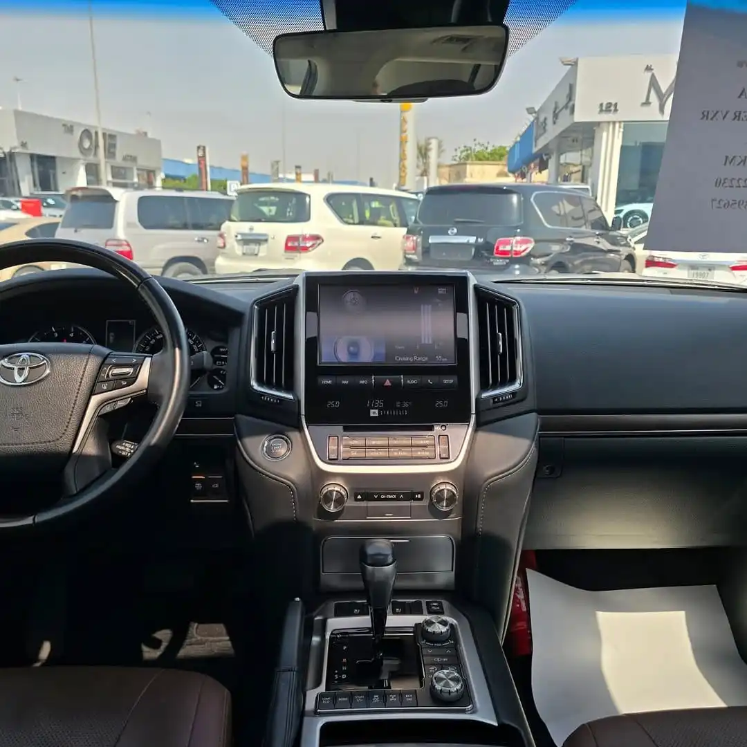 Toyota Land Cruiser 2021