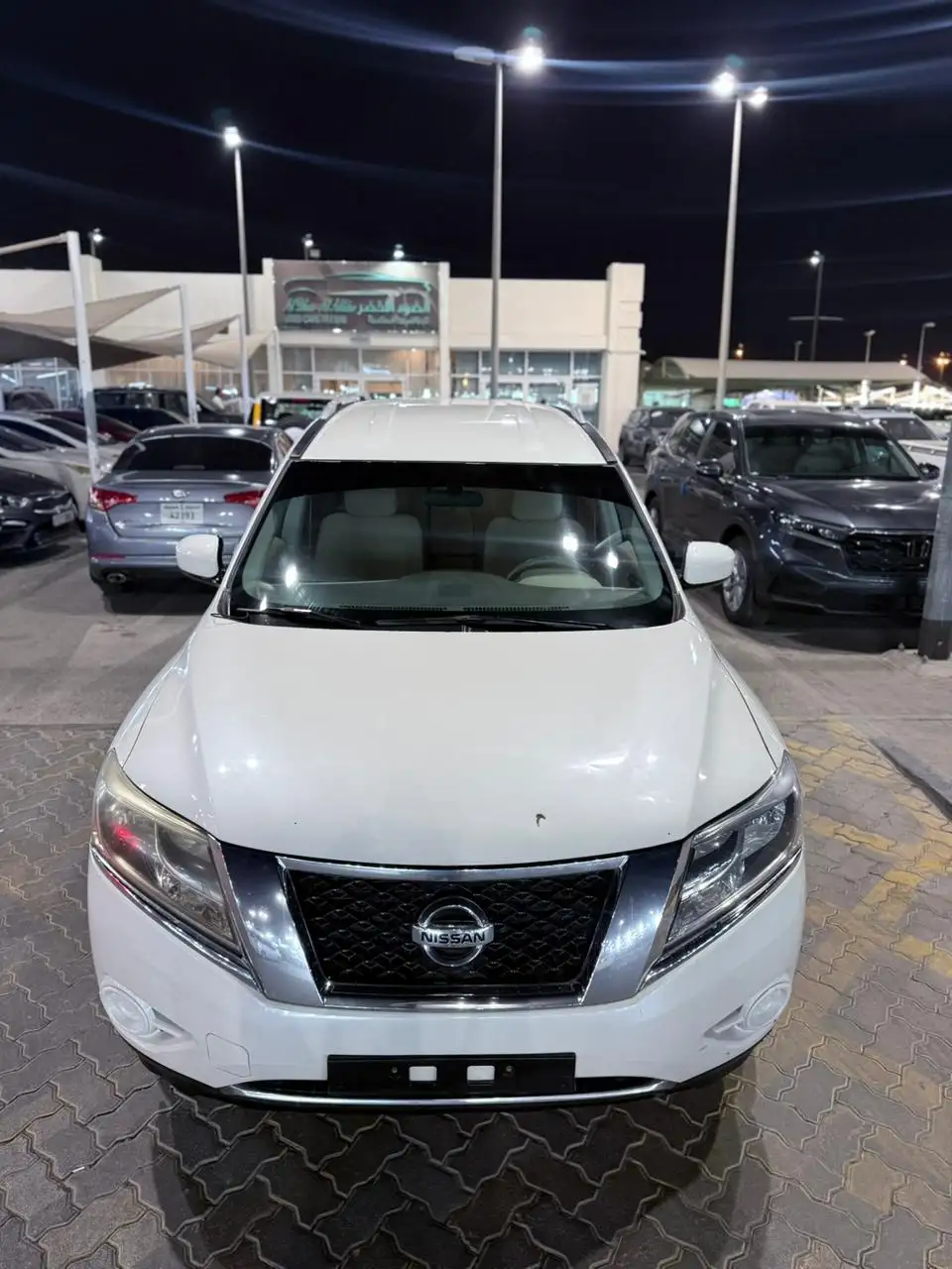 Nissan Pathfinder 2015 33.5L