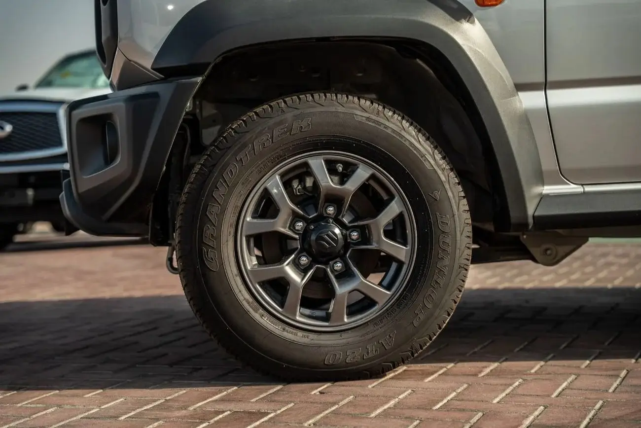 سوزوكي جيمني 2024 1.5L