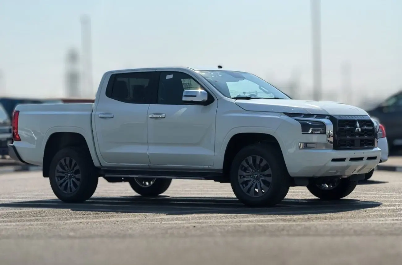 Mitsubishi L200 2025 2.4L