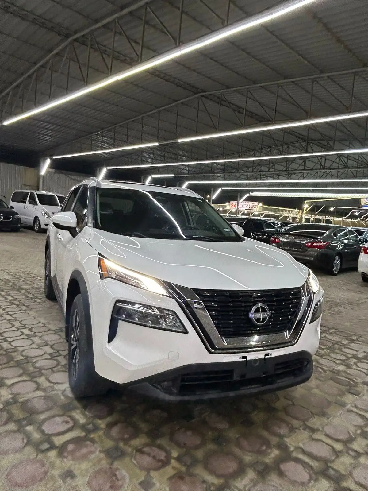 نيسان روج 2022 1.5L