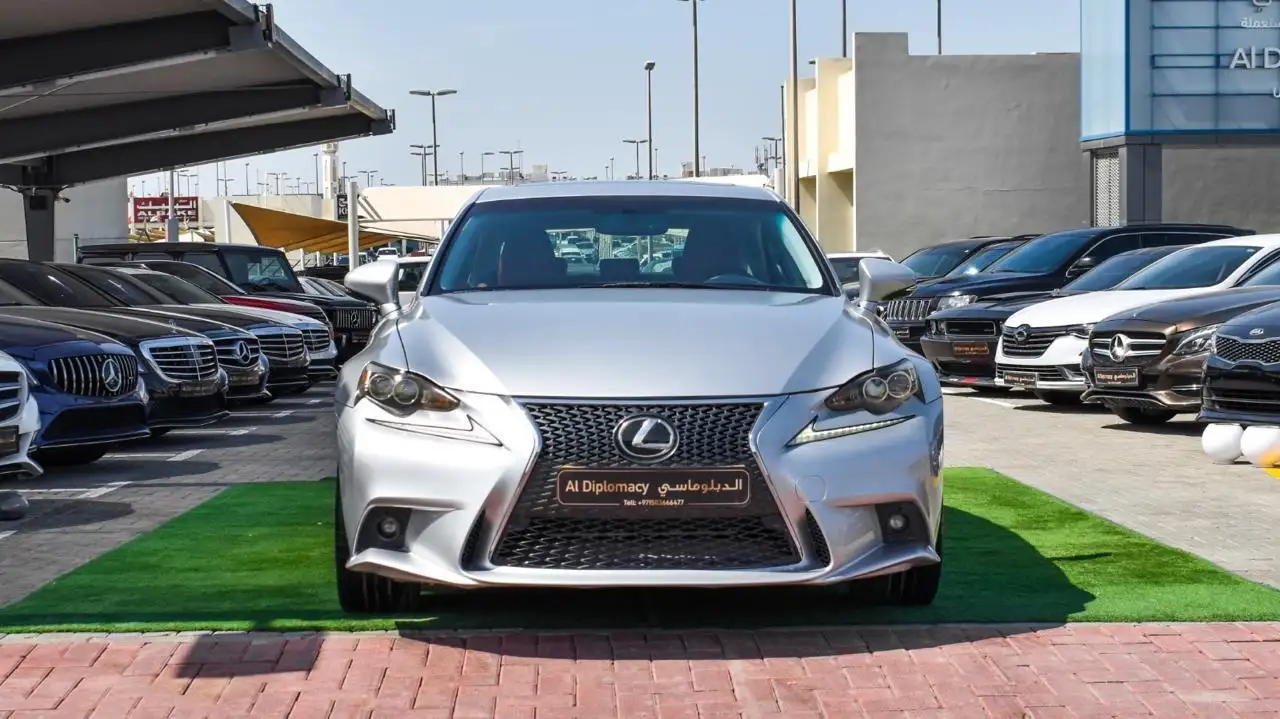 Lexus IS 2016 2L
