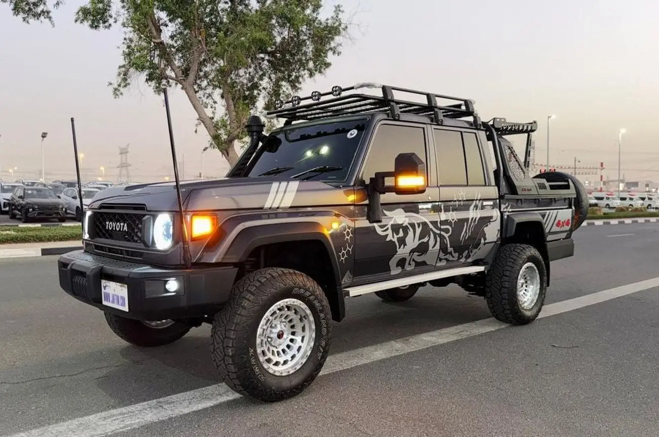 Toyota Land Cruiser 70 2022 4.5L
