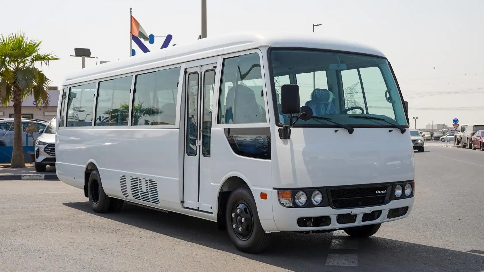 ميتسوبيشي روزا 2026