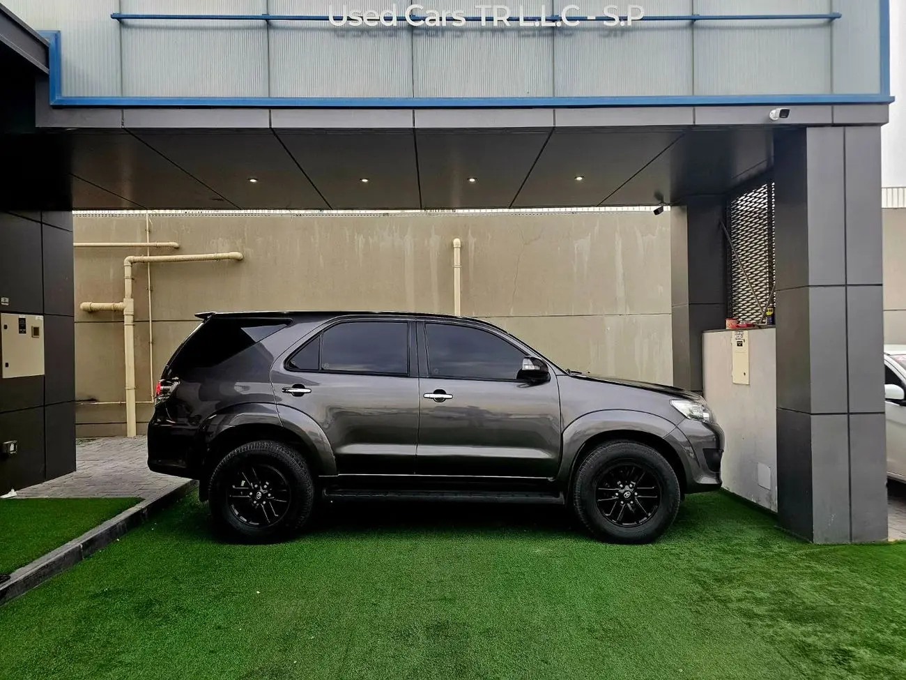 تويوتا فورتونر 2015 2.7L