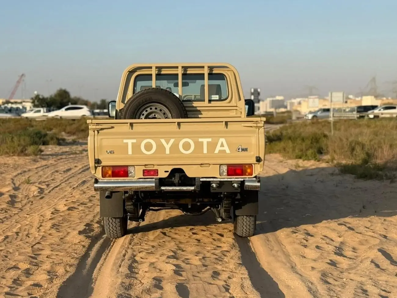Toyota Land Cruiser Pick Up 2025