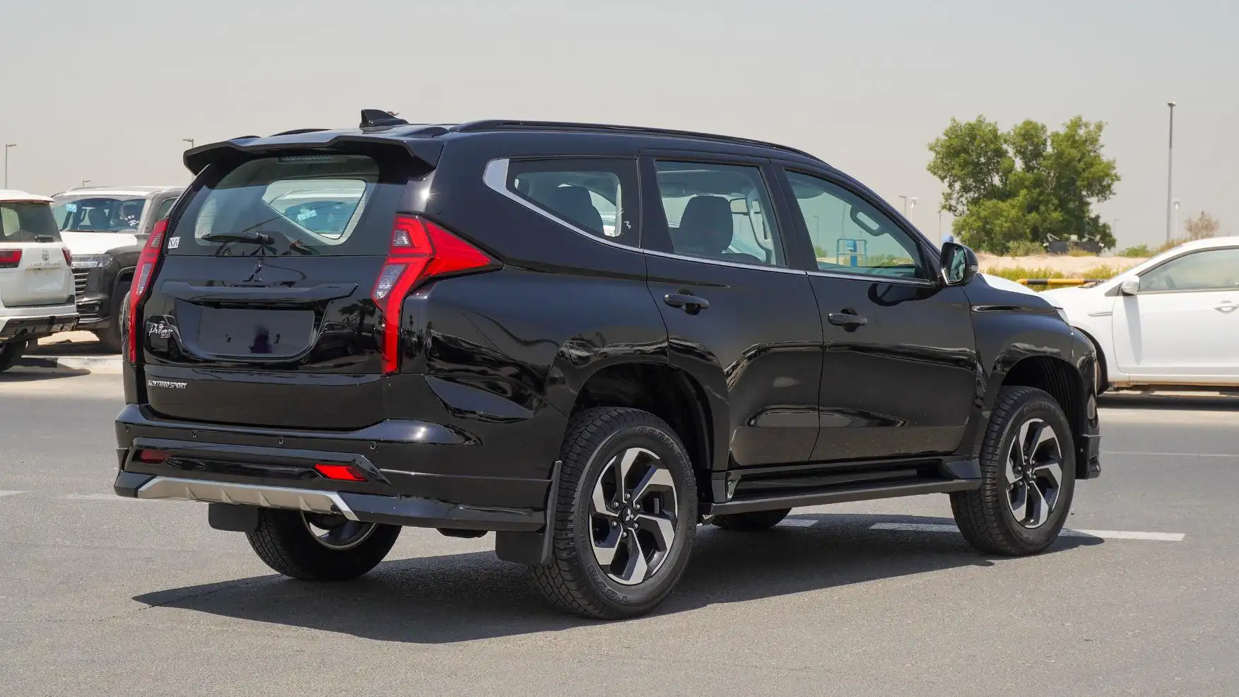 Mitsubishi Montero 2025