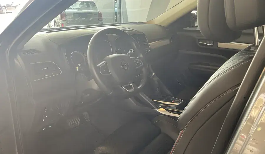 رينو كوليوس 2023 2.5L