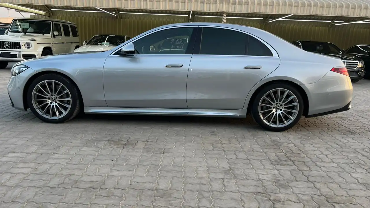 مرسيدس بنز S Class 2023