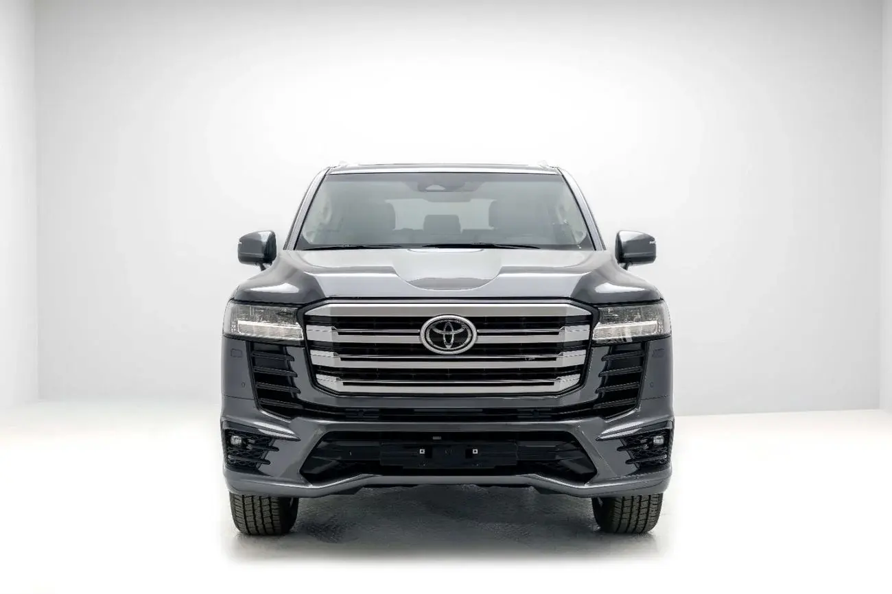 تويوتا لاند كروزر 2025