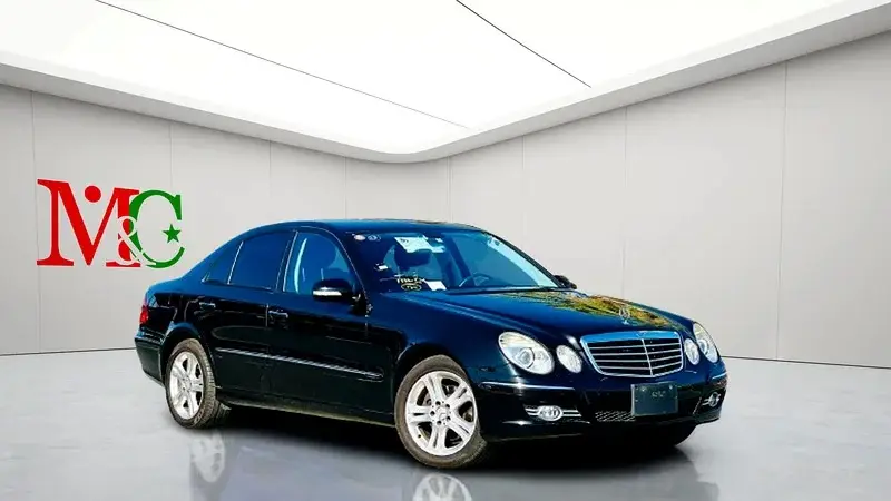 مرسيدس بنز E Class 2007 3.5L