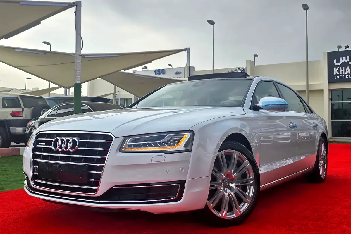 أودي A8 2015